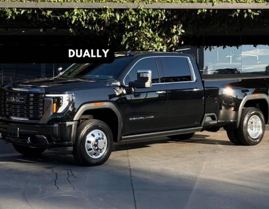 GMC SIERRA 6.6 V8 DURAMAX DIESEL 3500 DENALI ULTIMATE CD 4WD AUTOMÁTICO